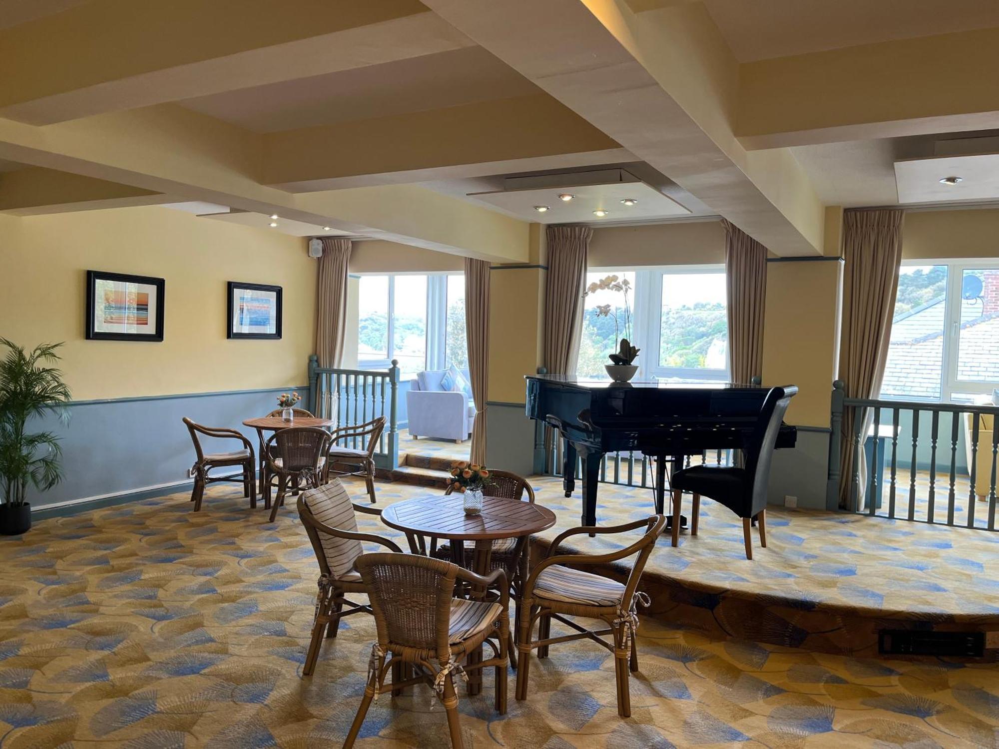 Biarritz Hotel St Brelade Exterior photo