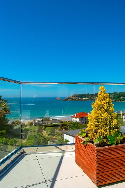 Biarritz Hotel St Brelade Exterior photo