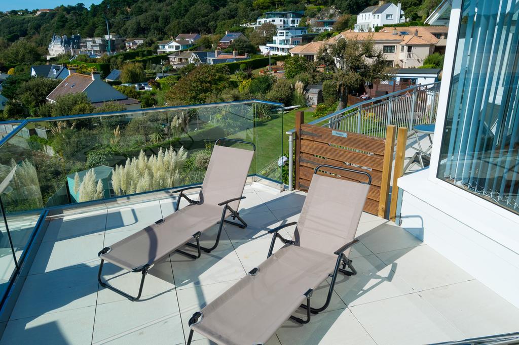 Biarritz Hotel St Brelade Exterior photo